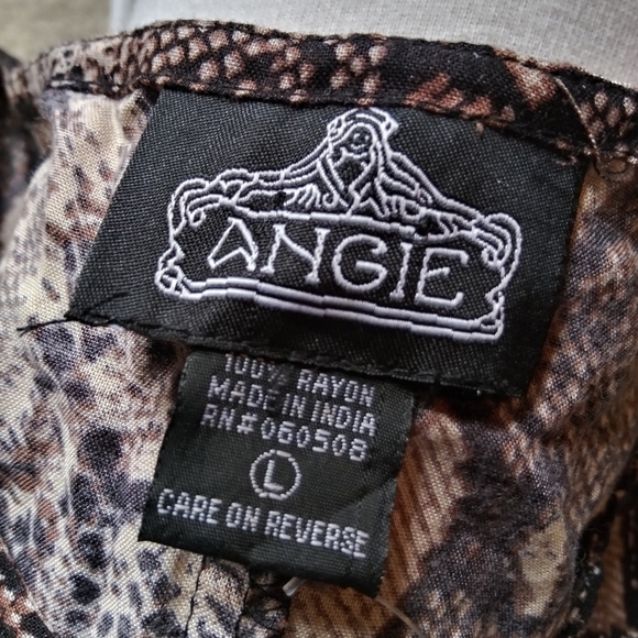 Angie Python Snake Print Long-sleeve Blouse - Picture 5 of 10